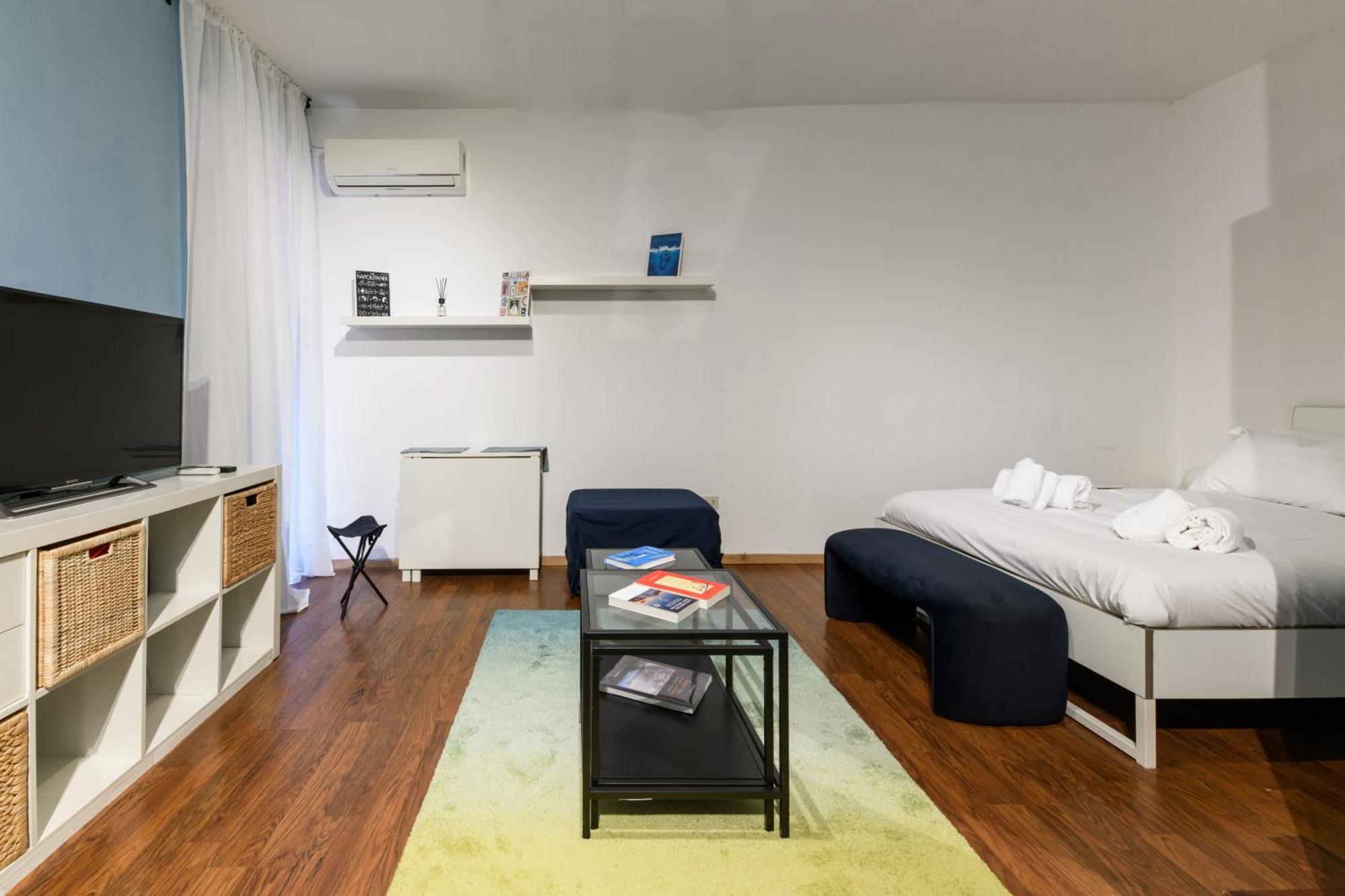 Apartment Il Vicoletto A Chiaia By Dimorra